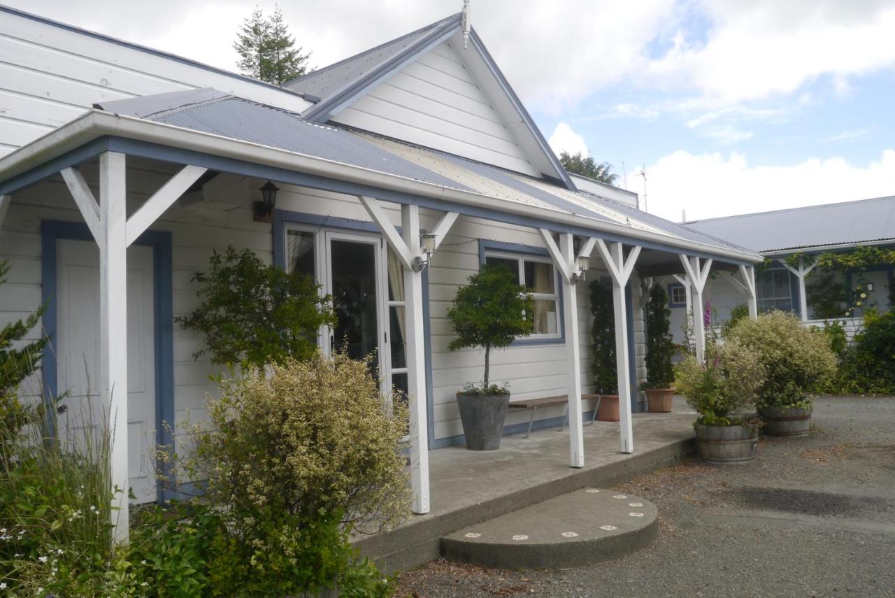 Tongariro Crossing Lodge - B&B
