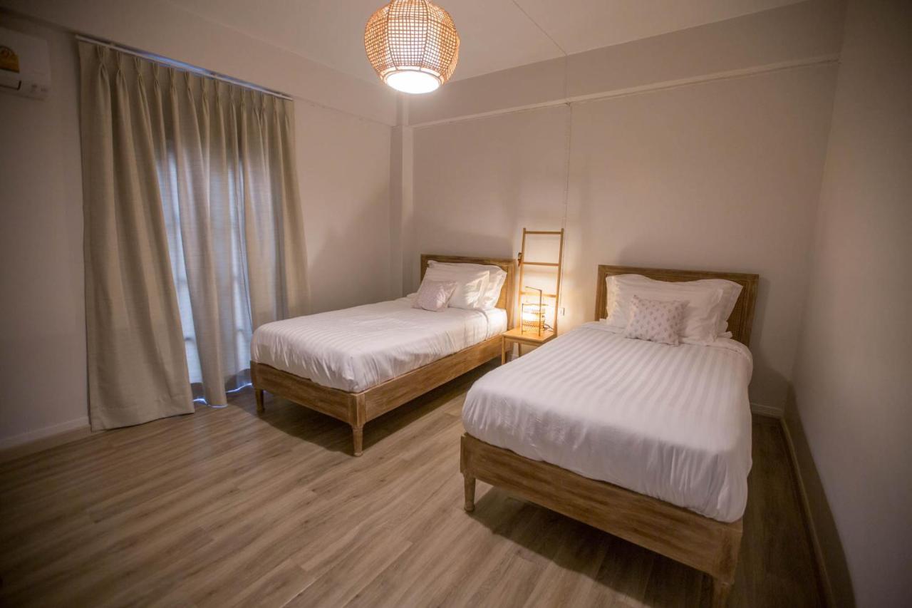 Chambre Lits Jumeaux avec Fenêtre