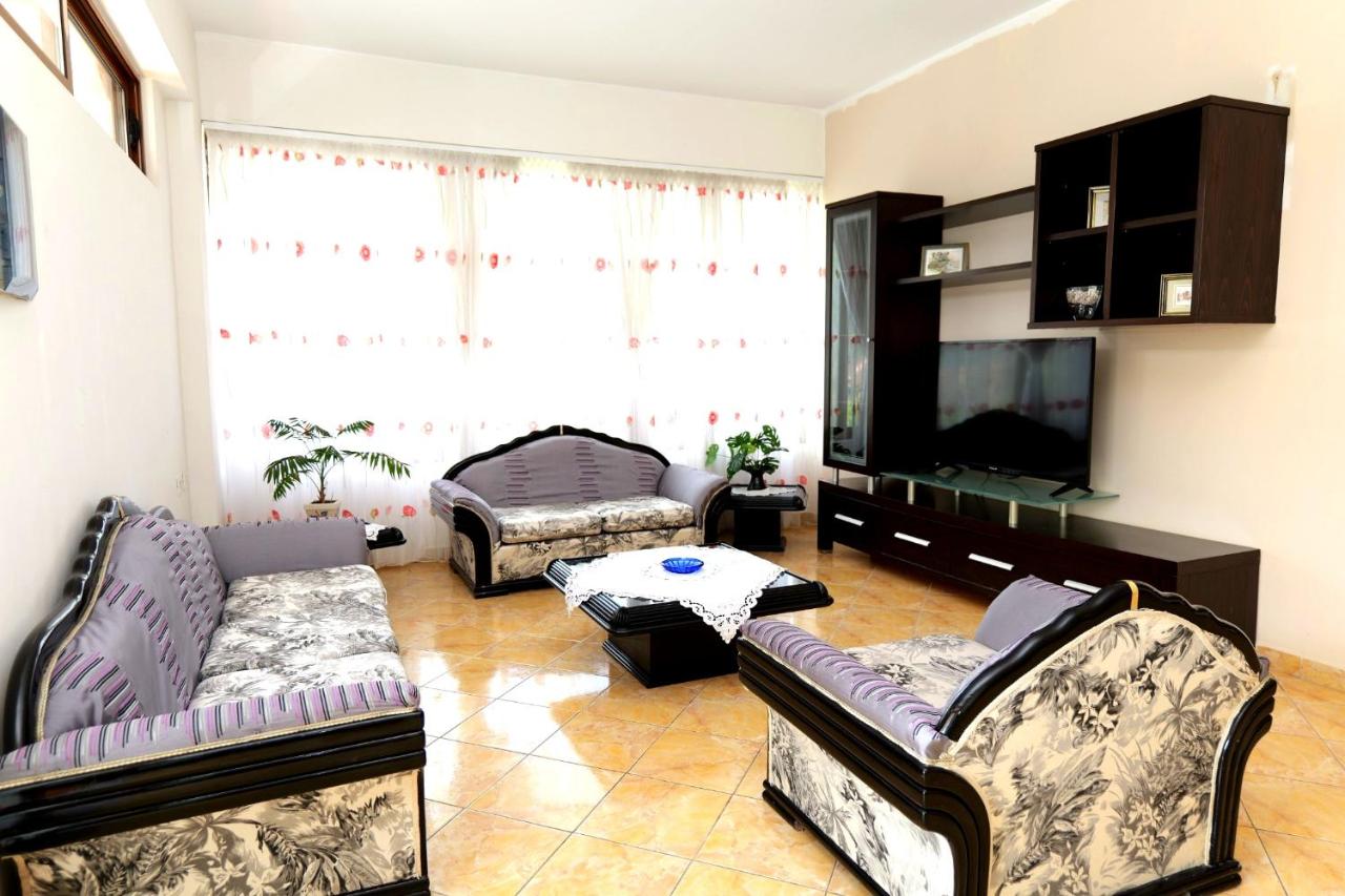 Villa Ekluxe - Chambres d'hôtes Delvina