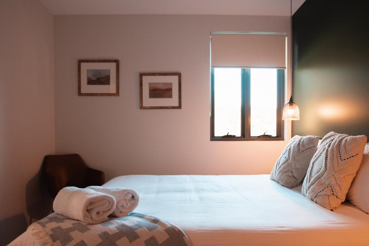 Luxury Spa Retreat with Ocean and Hinterland Views - Ferienwohnung Mandeville
