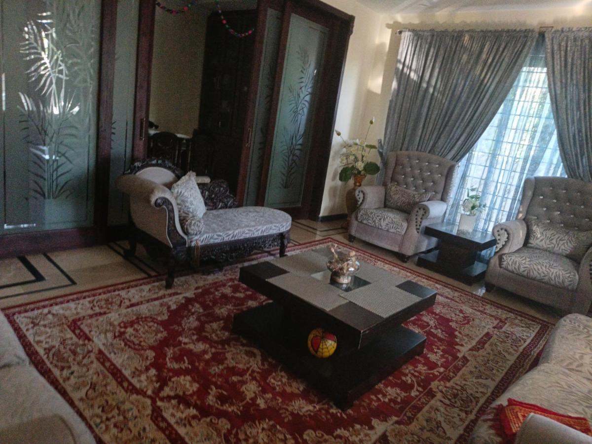 The 430 Grand - B&B Islamabad