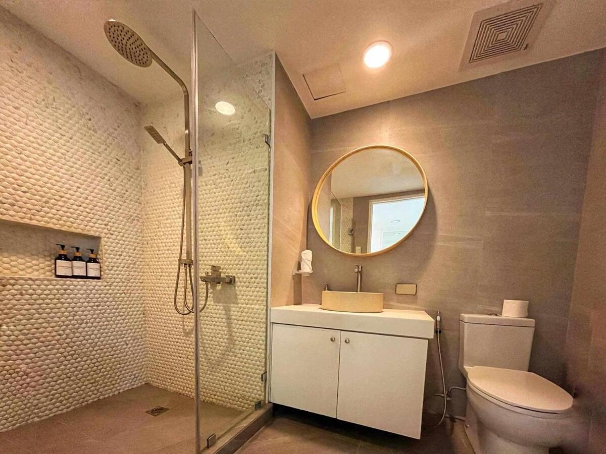 Minimalist 2BR Pico De Loro Near Beach and Pool - B&B Nasugbu