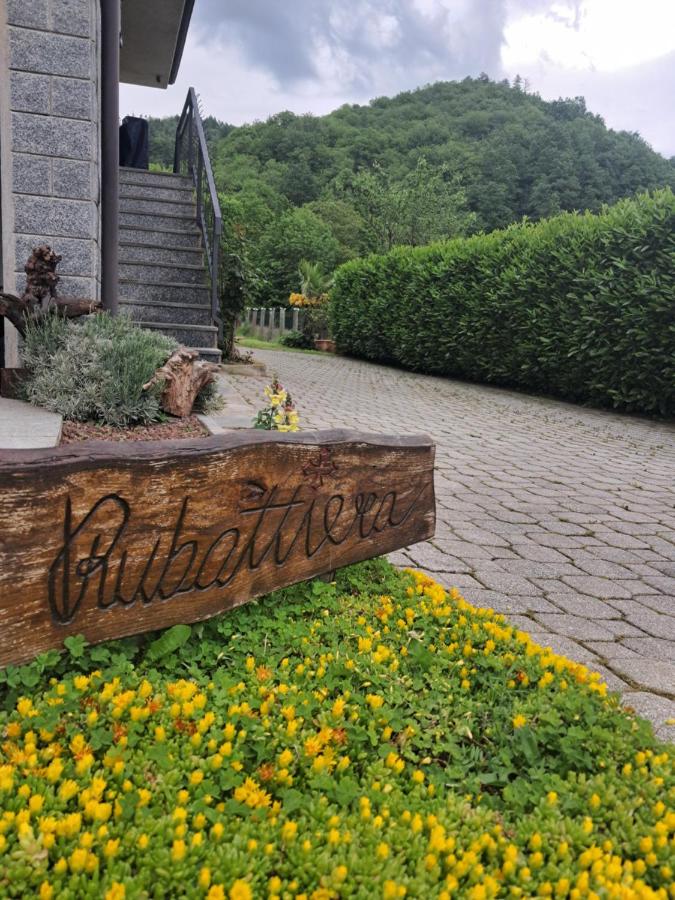 Rubattiera casa vacanze - B&B Roccasparvera
