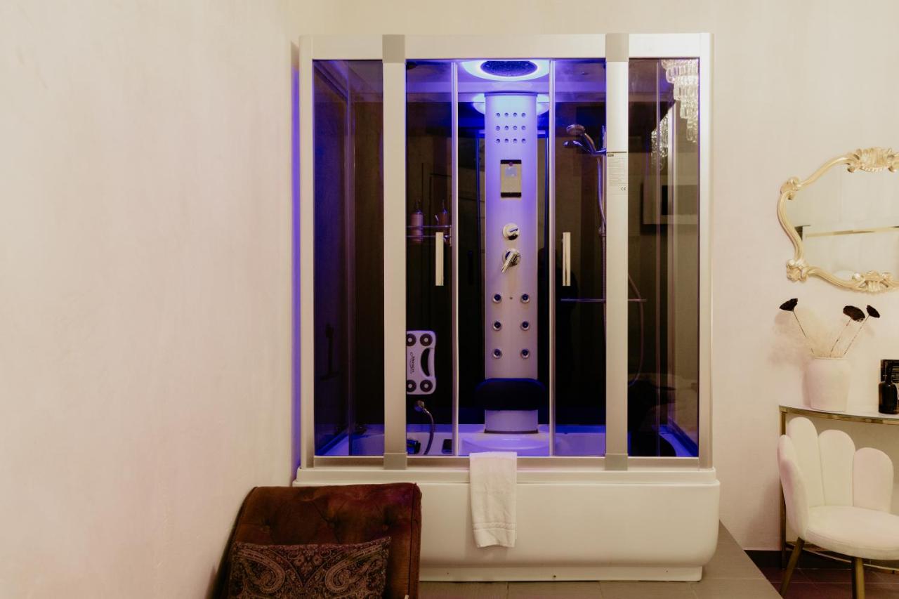 LA SUITE ''Vanvitelli'' SPA EXPERIENCE - Bed and Breakfast Caserta