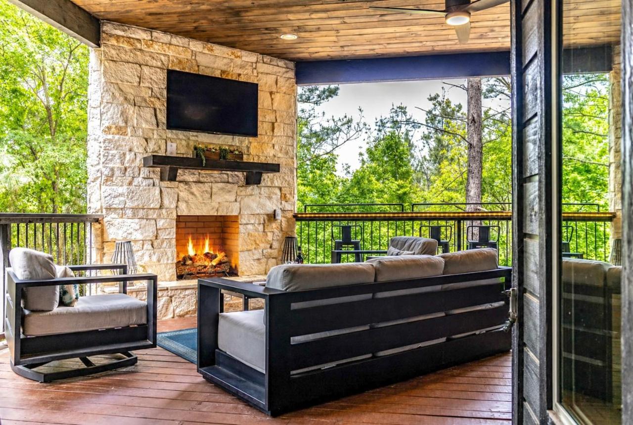 ‘Sip on Inn’ Sips, Soaks & Fun Vibes in Hochatown! - B&B Broken Bow