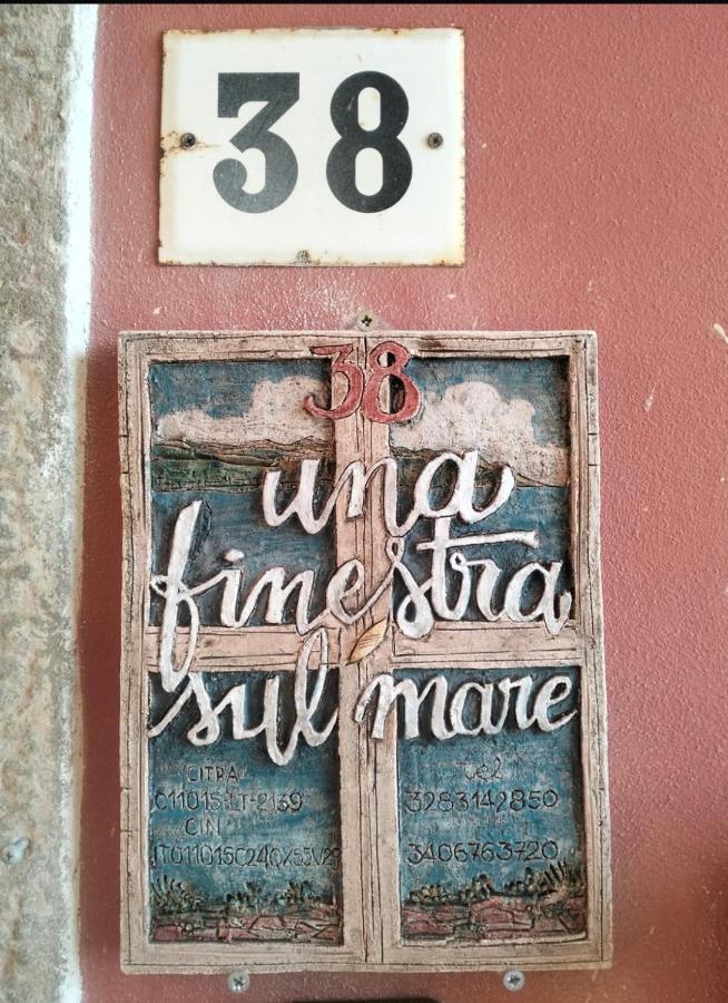 Una finestra sul mare - B&B La Spezia