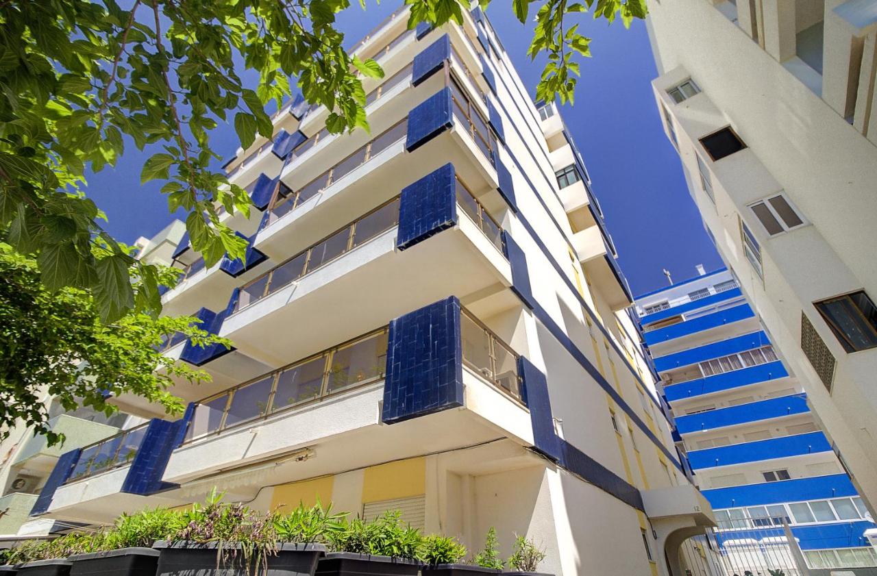 Apartamento de Luxo a 20 m da praia - ACE Algarve - B&B Armação de Pêra