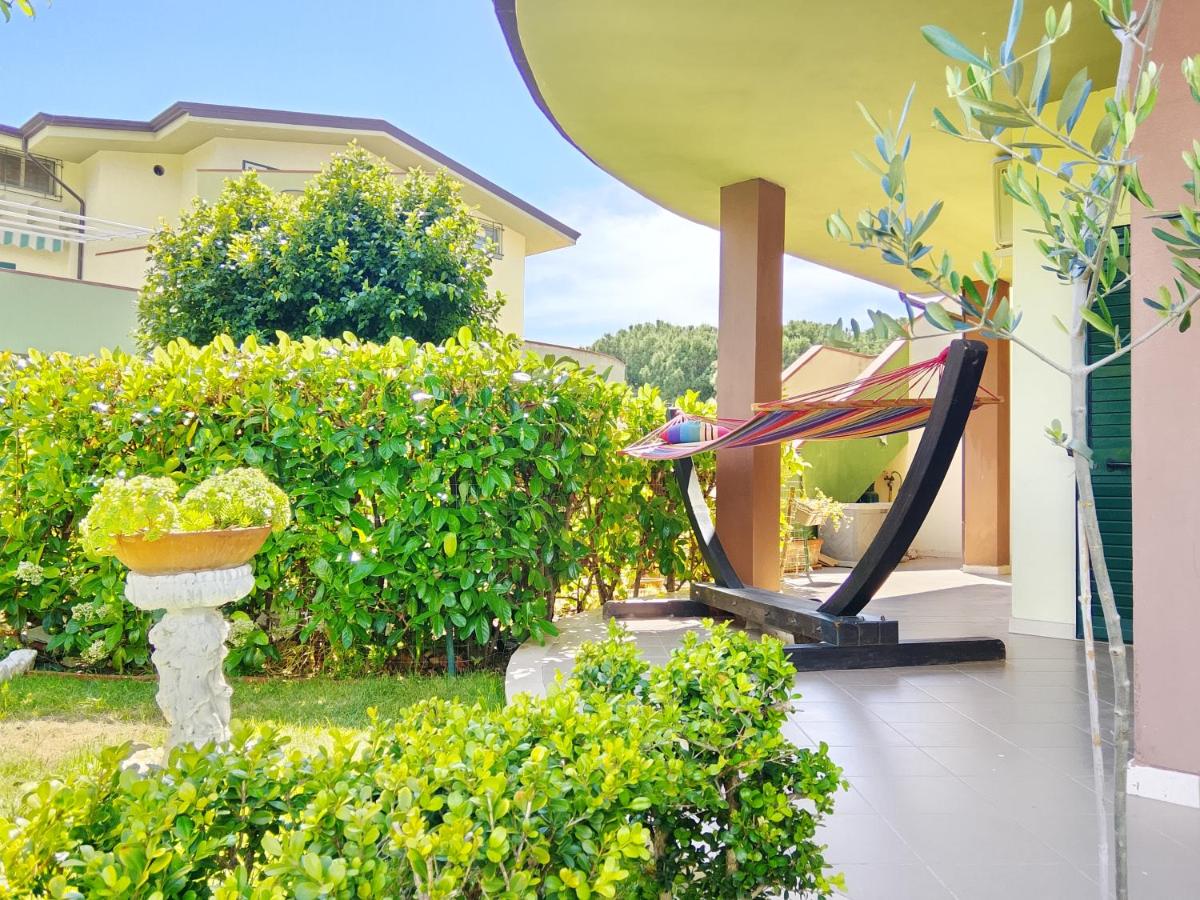 Villa Pace mare 3 minuti a piedi piano terra indipendente 3 camere free park e wifi - Chambres d'hôtes Villapiana