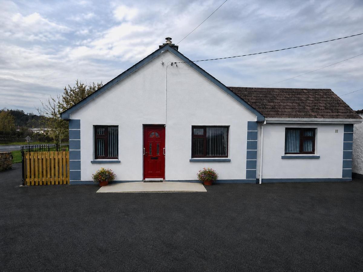Katie's Cottage - Ferienwohnung Laghy