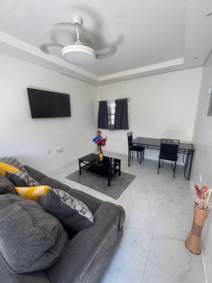 Faith moves mountains - B&B Ocho Rios