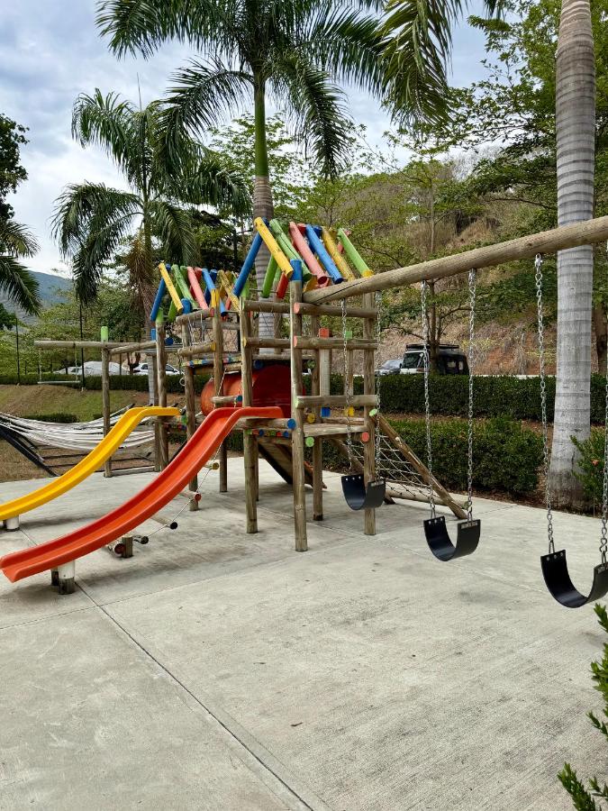 Apartasol en Santa Fe de Antioquia, SOL Y DESCANSO - Ferienwohnung Santa Fe de Antioquia