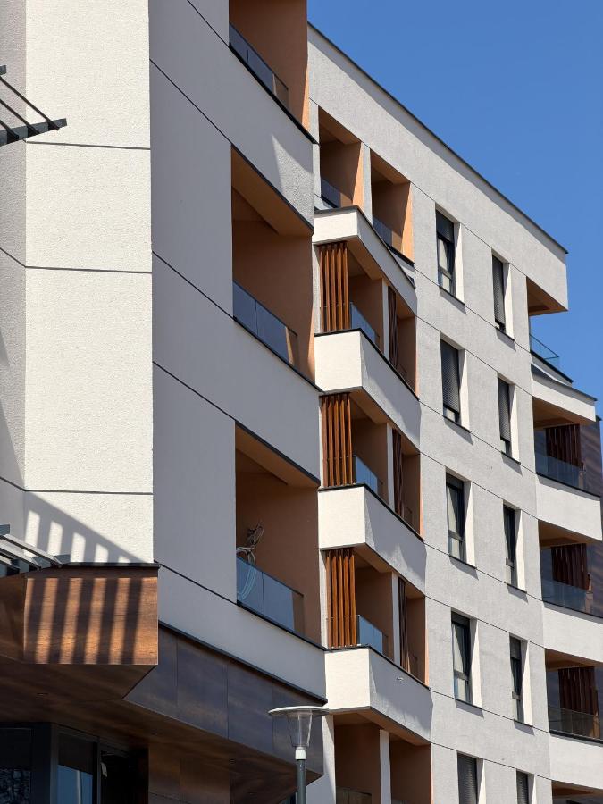 GEA Apartment Tuzla - Ferienwohnung Tuzla