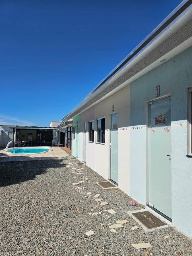 Pousada Bahamas Sc - B&B Penha