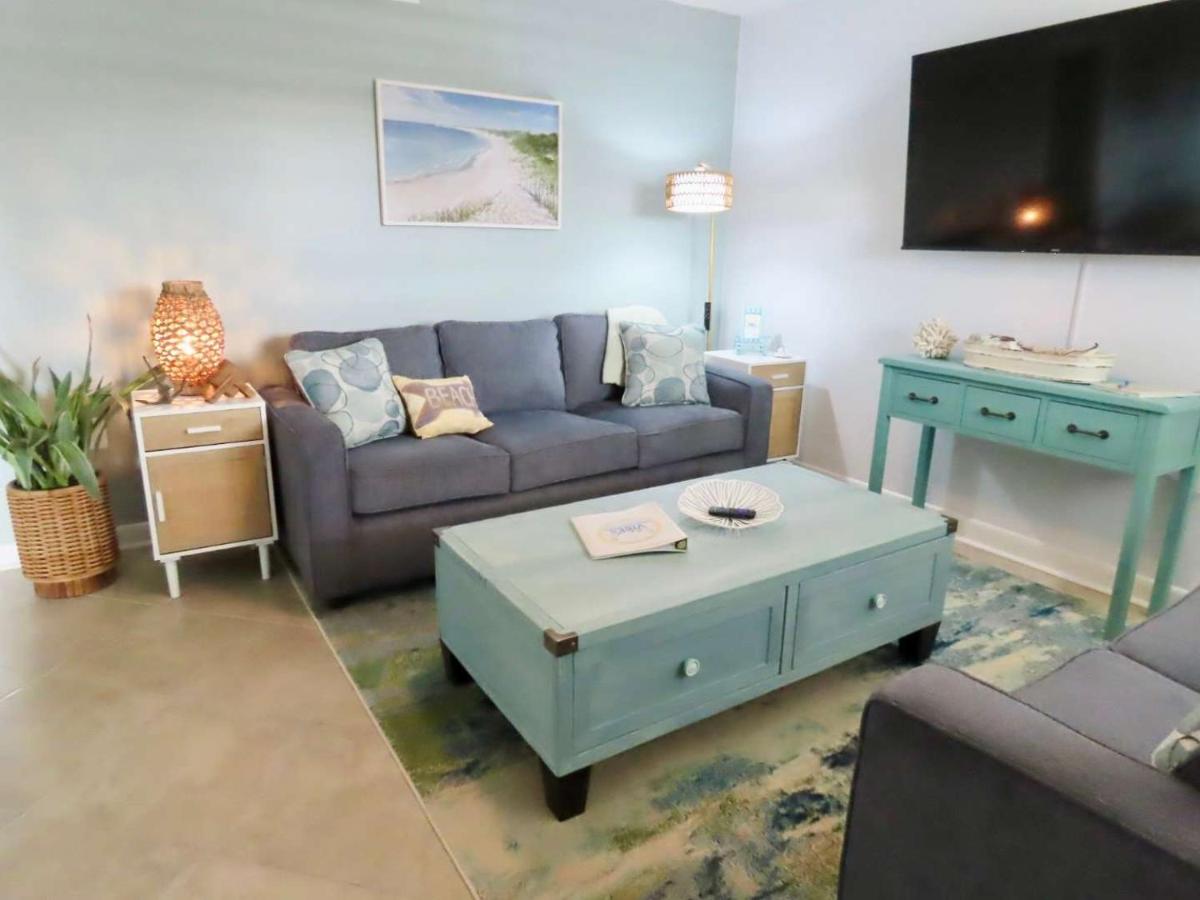 Experience Island Vibes! - B&B Hilton Head