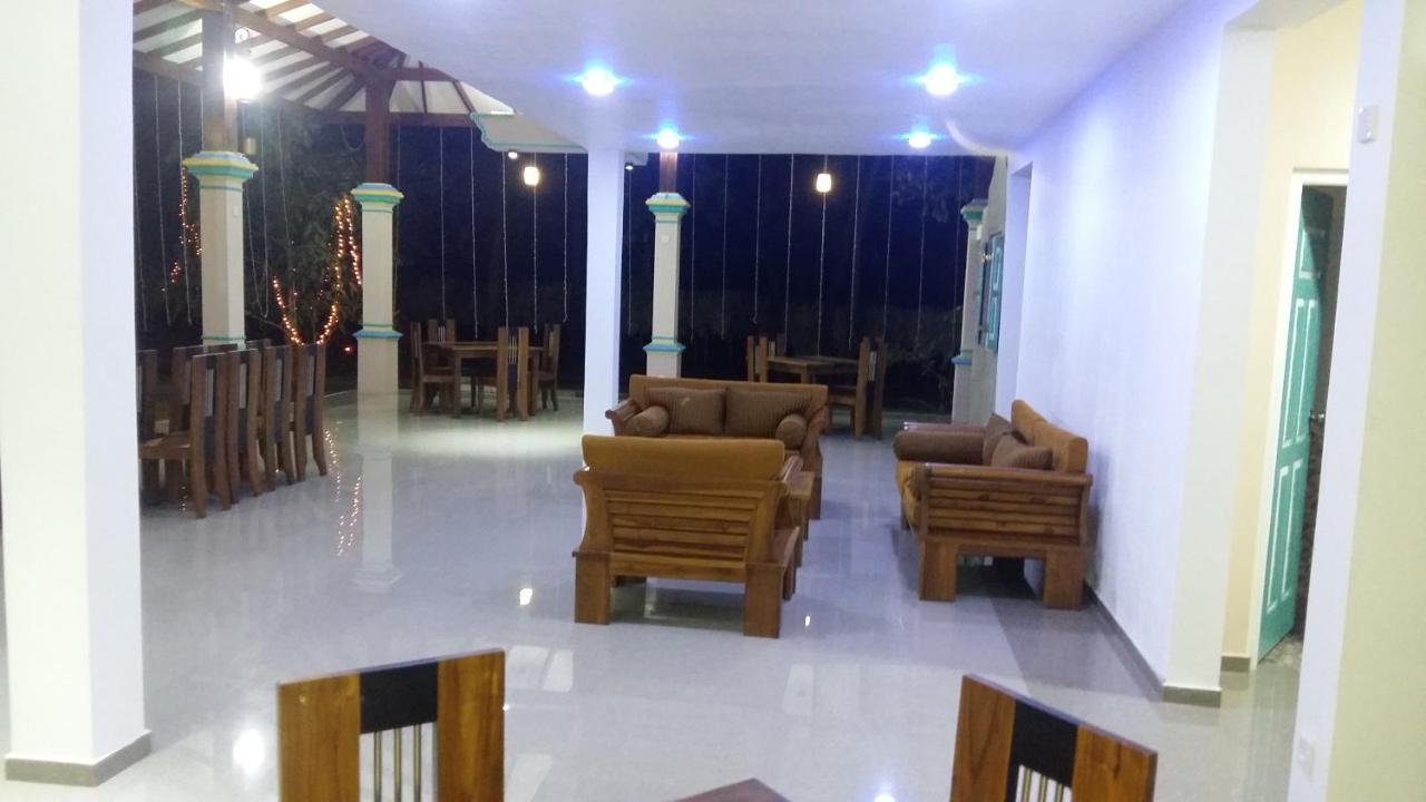 Rimaka Village - Tourist Board Approved Hotel - B&B Habarana
