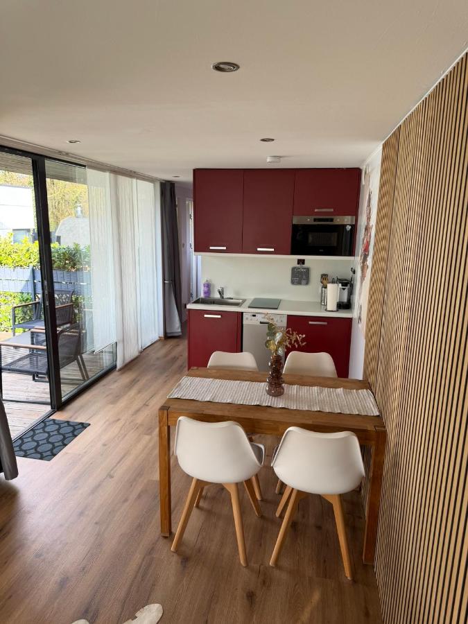 Bungalow mit Terrasse