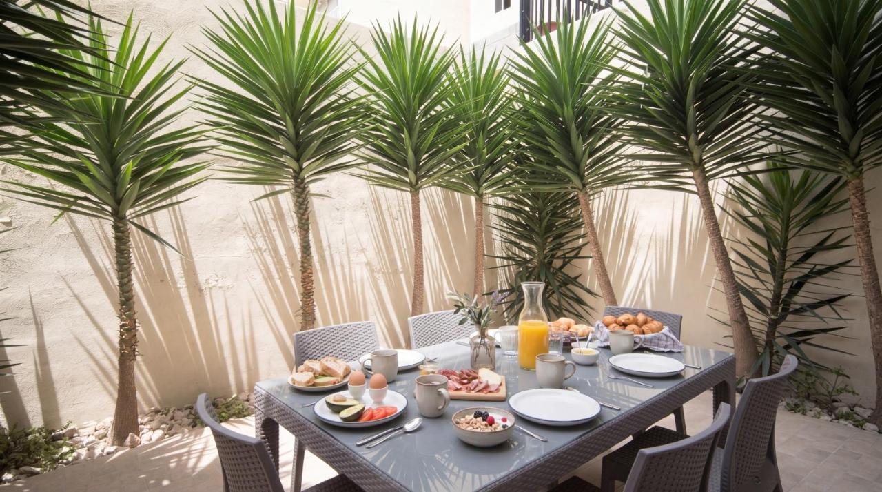 Azure Residence 3BD Apartments & Penthouse - Ferienwohnung Gzira
