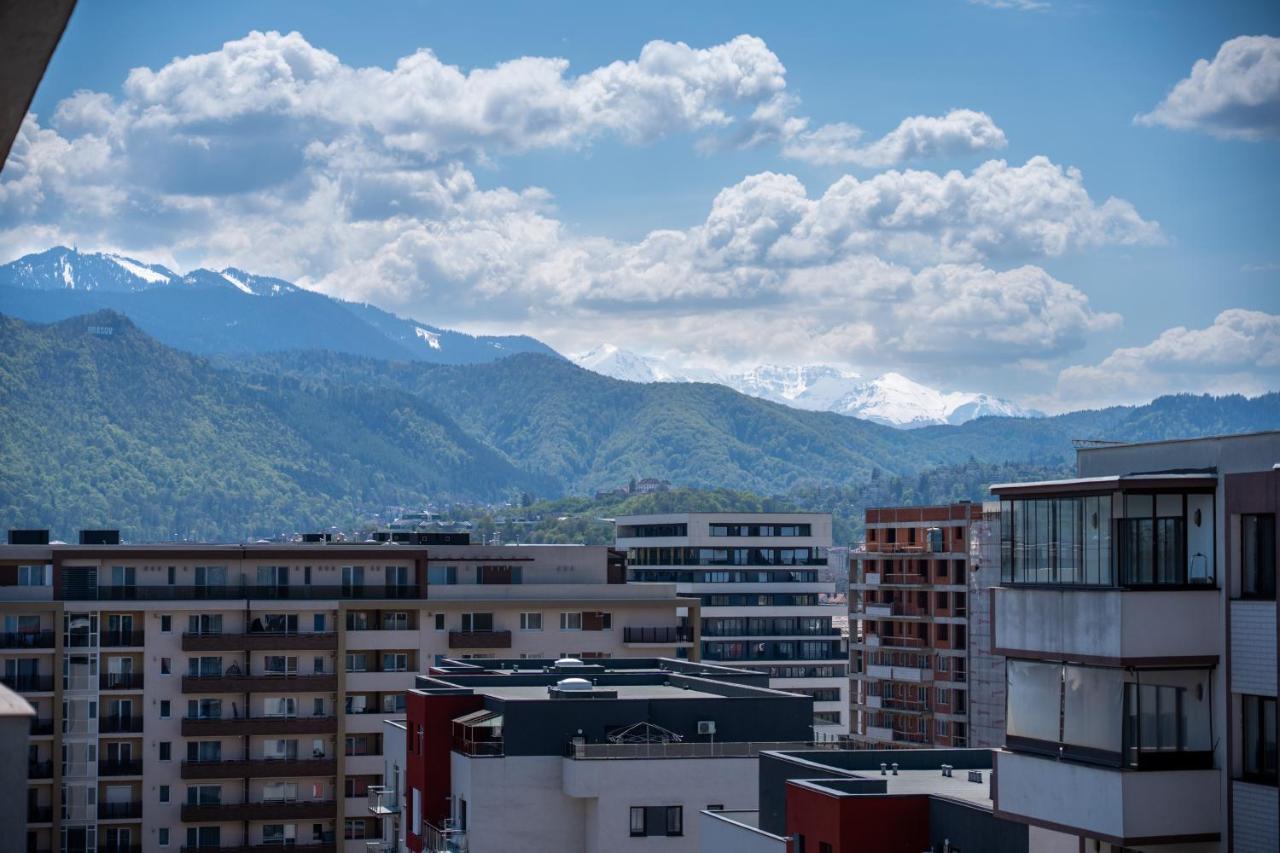 Barrique 30 - Breakfast Delivered & Minibar - Free parking - Mall Area - B&B Braşov