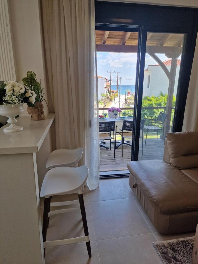 Valia's Kalamitsi Seaside Apartment - B&B Kalamítsi