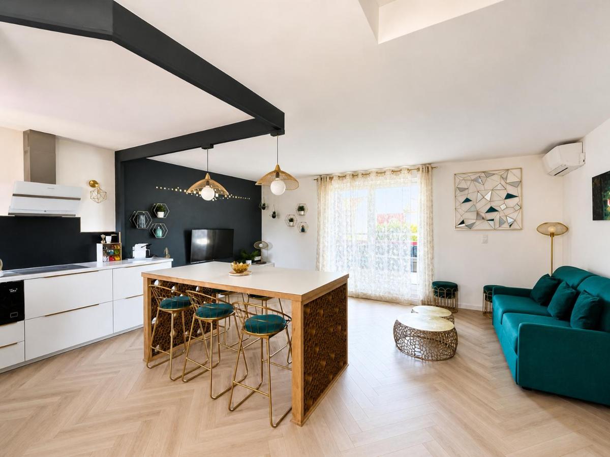 Évasion Chic - Duplex 70 m2 climatisé avec terrasse et parking - Ferienwohnung Lattes