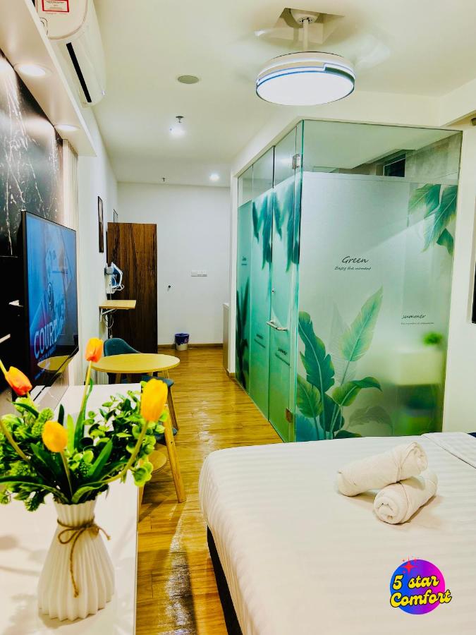 5 Star Comfort Riveria City KL Sentral 2pax Infinity pool - Chambres d'hôtes Kuala Lumpur