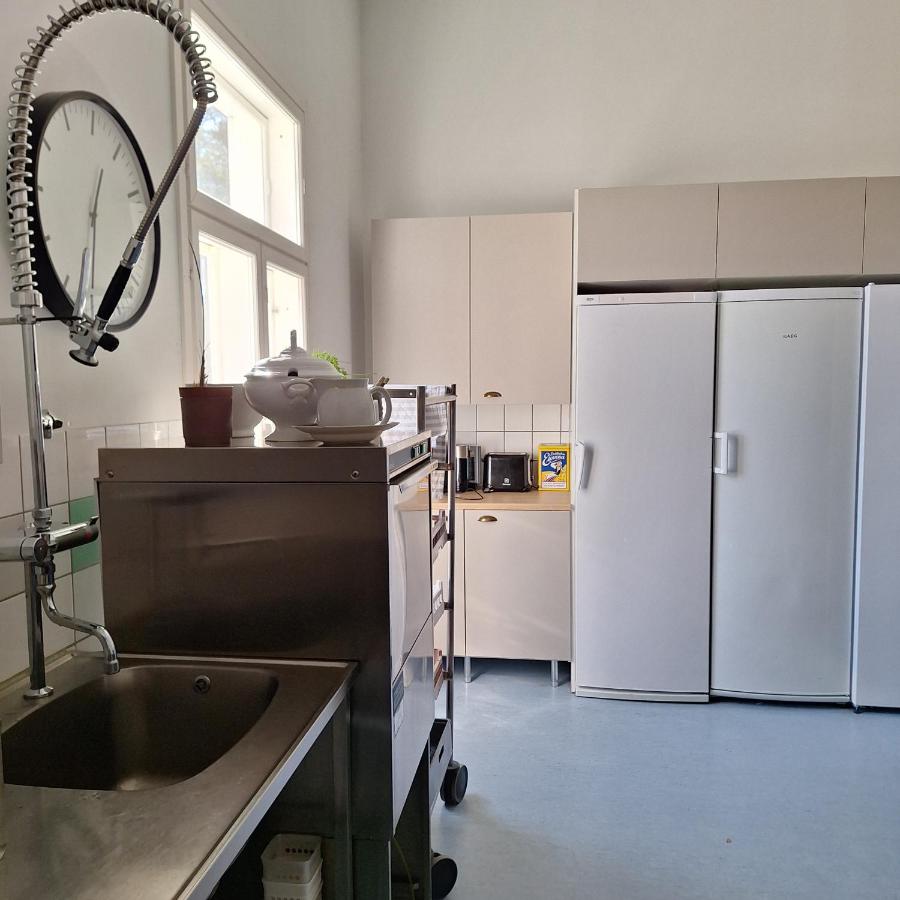 Koulumestarin majoitus - B&B Sikala