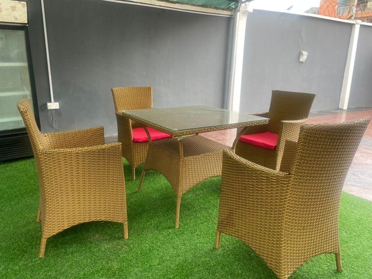 Muniz Apartments - B&B Lagos