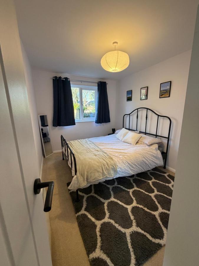 Central Alnwick Gem, Modern,Simple - Chambres d'hôtes Alnwick