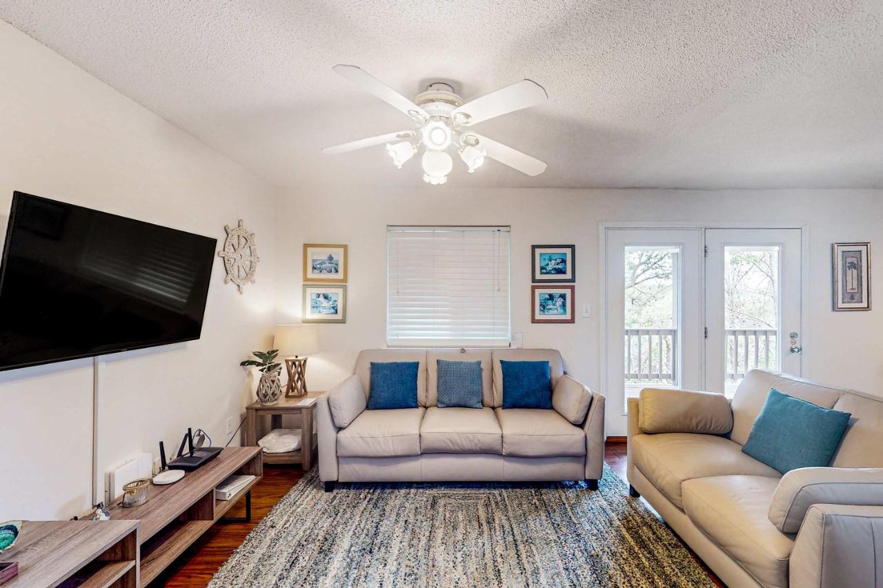 Gulf view home with two-level deck beach access & shared pools hot tub gym - Chambres d'hôtes Fort Morgan