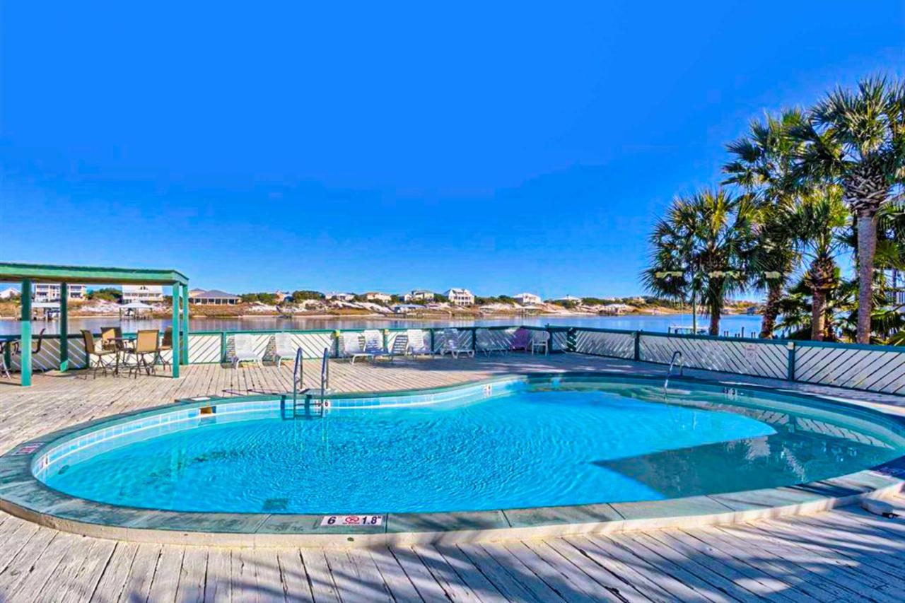 Gulf front condo with pool and beach access - breath taking balcony views - Ferienwohnung Orange Beach