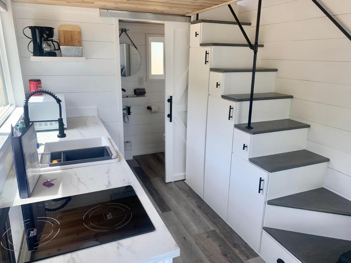 The River's Edge (Tiny Home 3) - Bed and Breakfast Bellevue