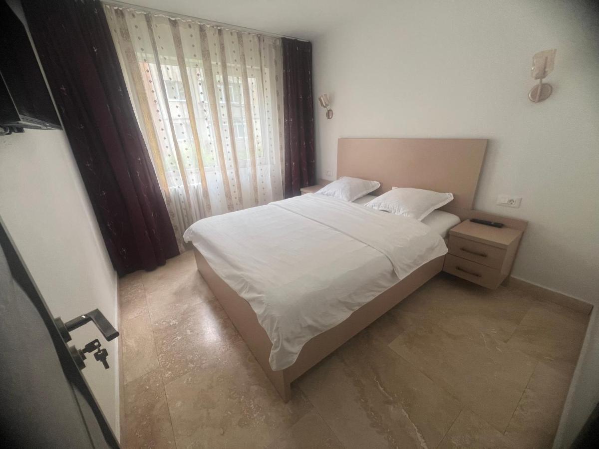 Ywa - Bed and Breakfast Râmnicu Vâlcea