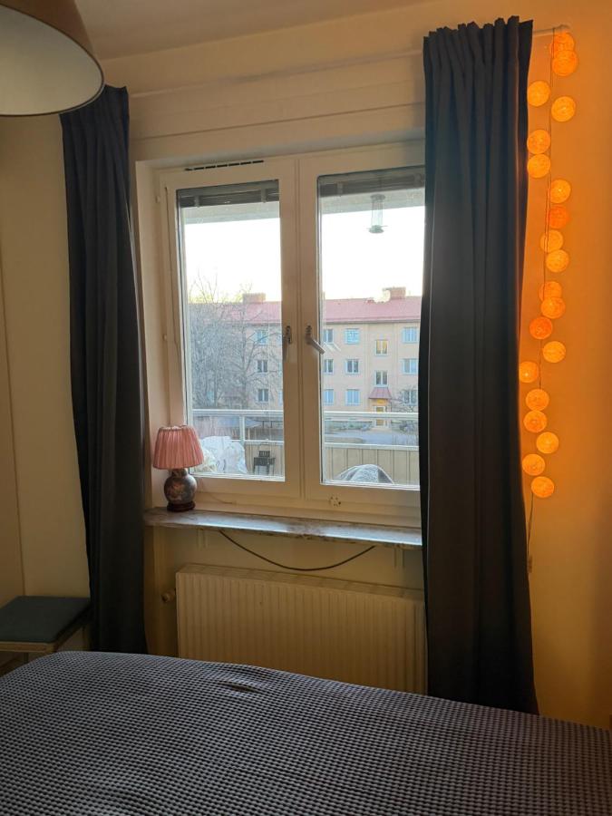 PRIVATE ROOM in a shared apartment - B&B Västerås