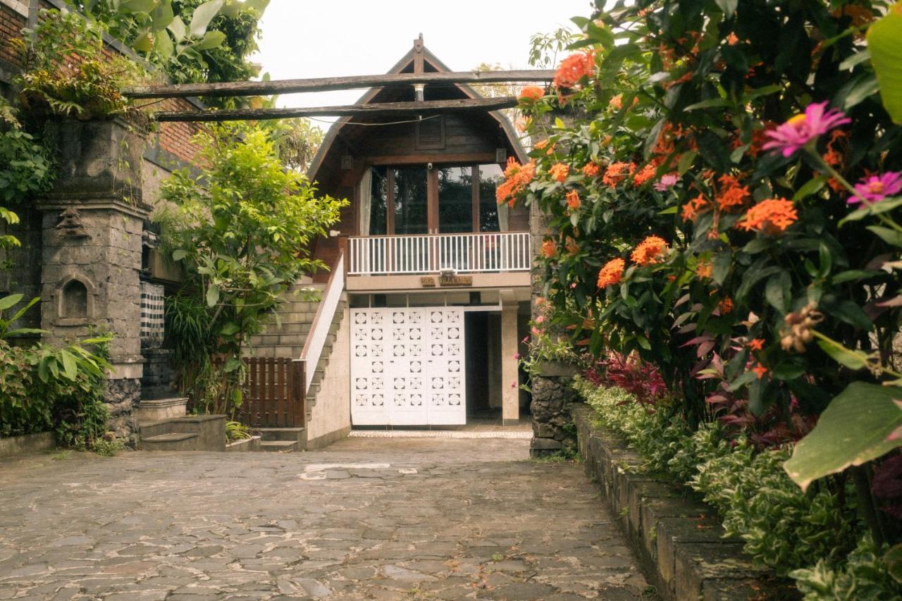 Villa AMPO unique Gazebo Flat - B&B Mengwi