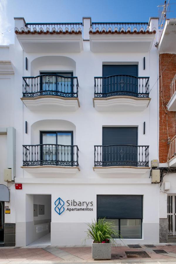 Apartamentos Sibarys - Chambres d'hôtes Nerja