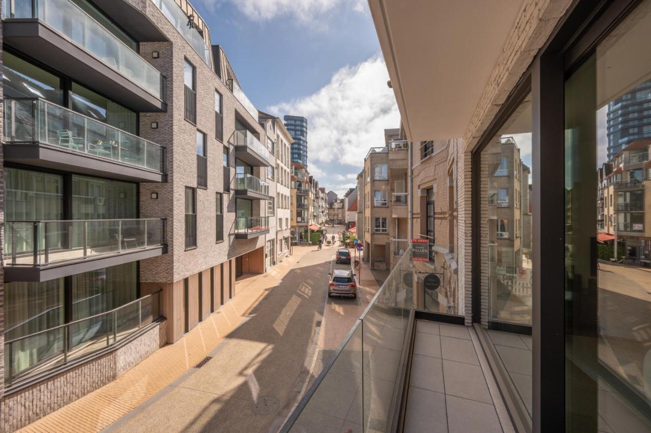 Elegant & light-filled apartment with terrace - B&B Knokke-Heist
