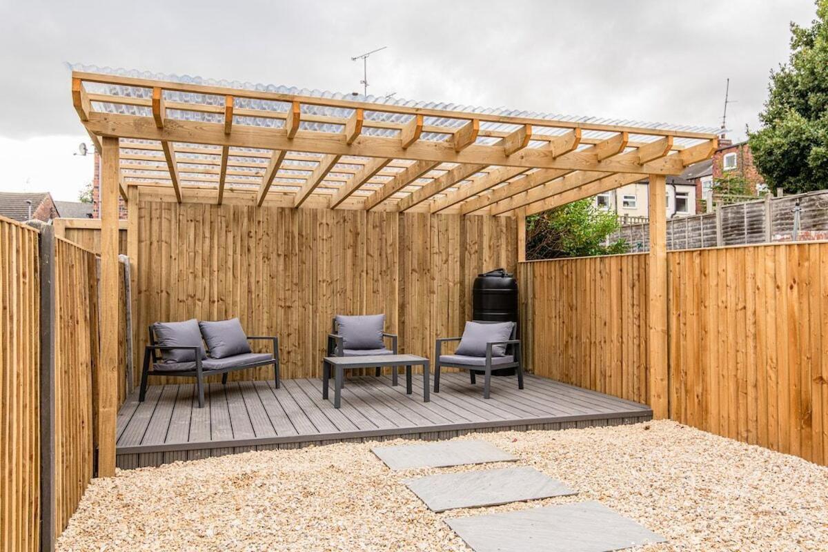 Stylish Renovated Home in Pontefract/free parking - Ferienwohnung Pontefract