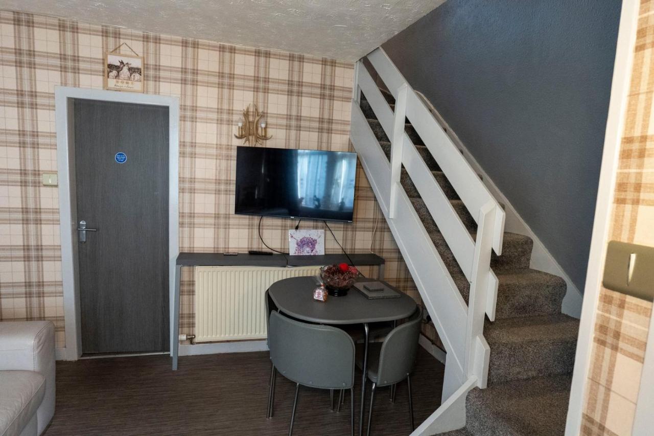 1BR Charming Cottage in Central Moffat - B&B Moffat