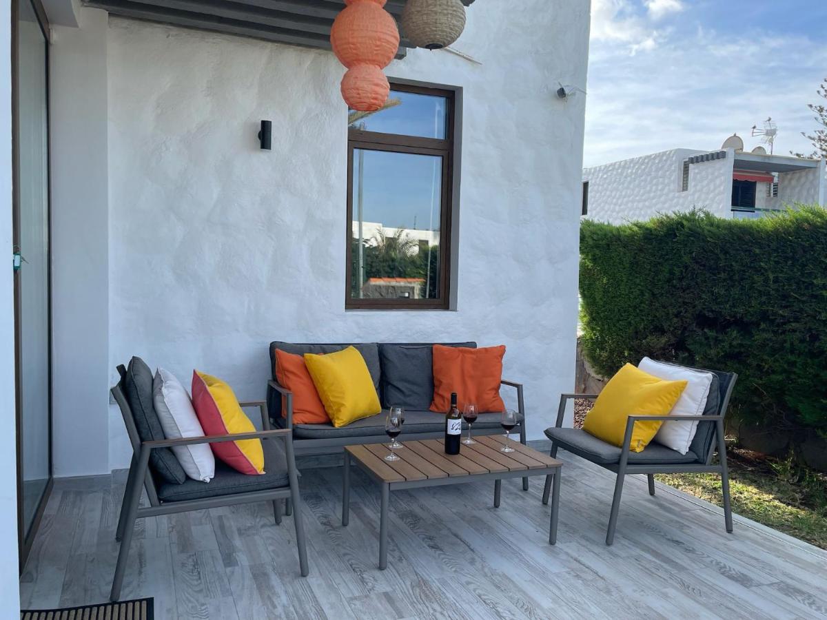Apartamerica Garden Apartment - 150 metres from the beach - Chambres d'hôtes Playa de las Américas