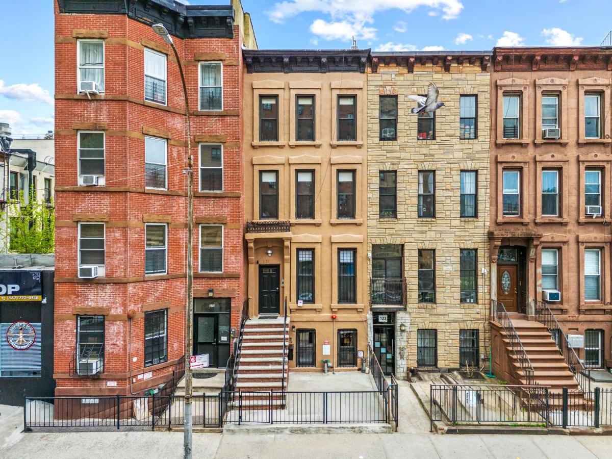 The Lewis Avenue Apartments - Brooklyn NYC - B&B Brooklyn