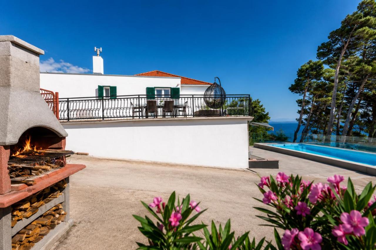 Villa Tophill Brela - Bed and Breakfast Brela