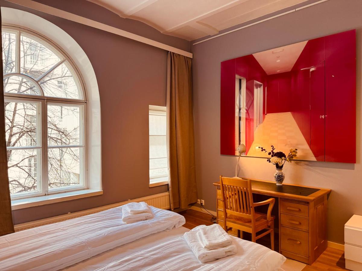 Four-Bedroom Luxury Apartment