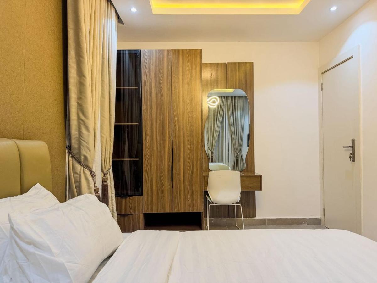 Villa 1 Oniru Estate - B&B Lagos