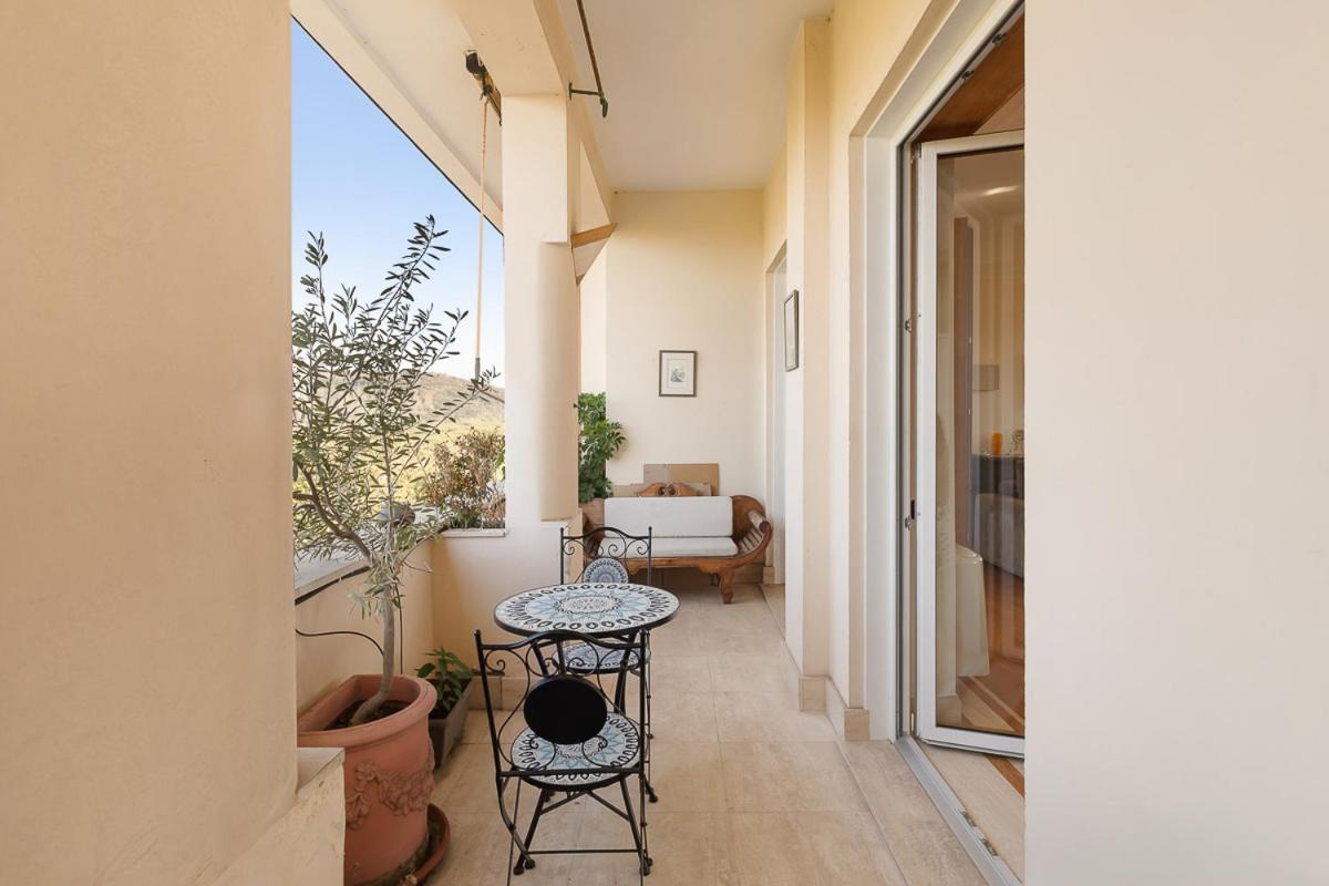 Vintage Penthouse with Panoramic St Peter View - Chambres d'hôtes Rome