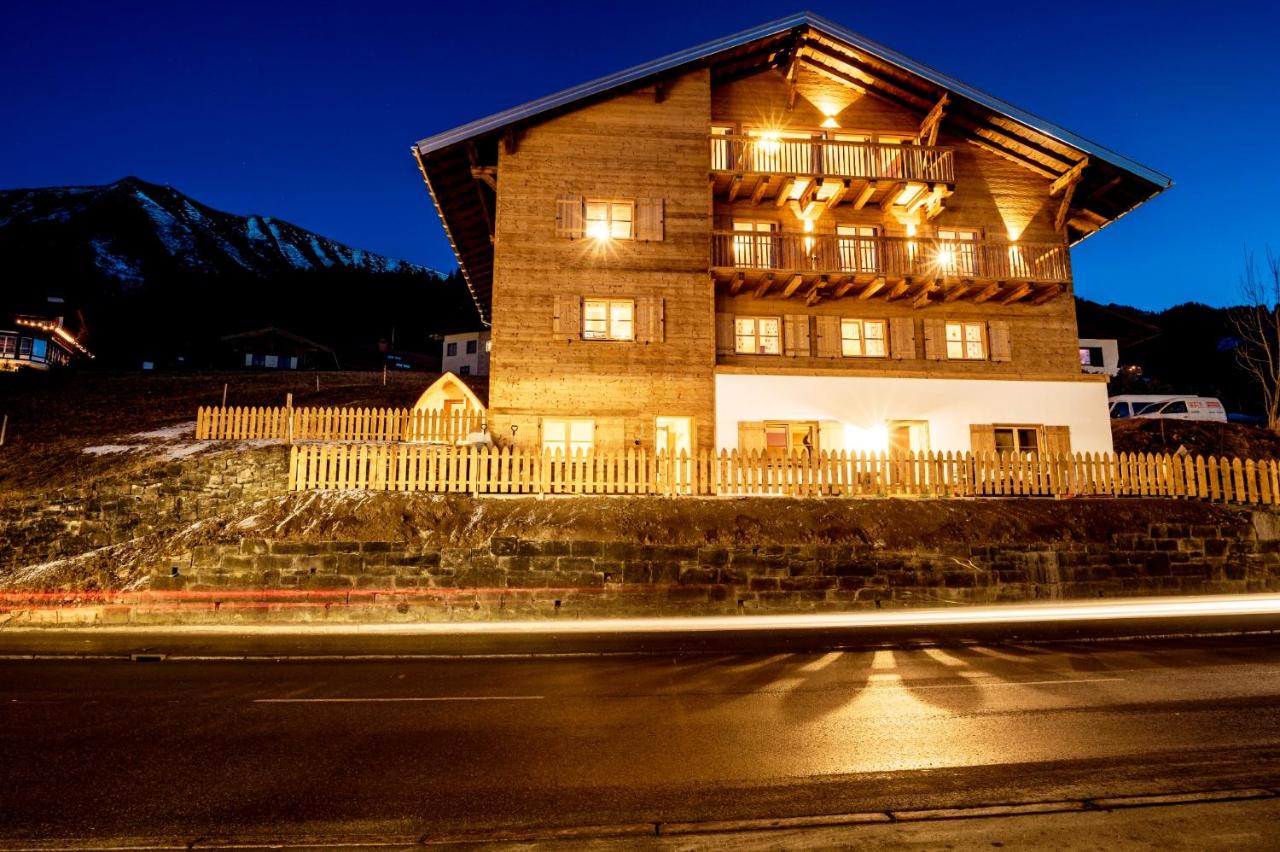 B&B Riezlern - alpen select lodge Kleinwalsertal - Bed and Breakfast Riezlern