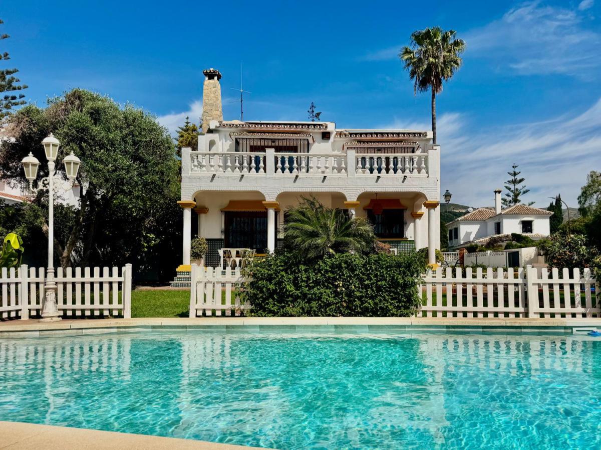 Villa Lucía - Benalmádena Costa - B&B Benalmádena