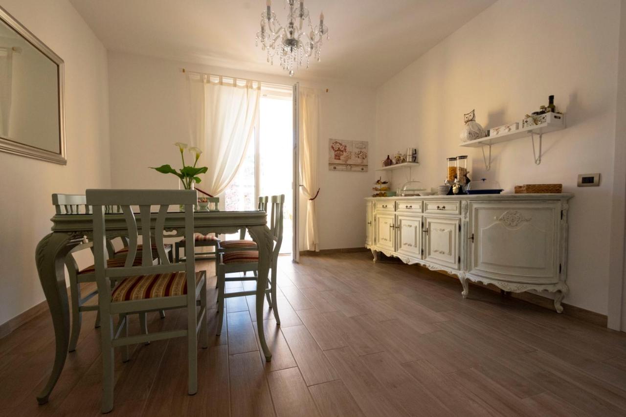 LE GEMME Bed & Breakfast con parcheggio e giardino - B&B Casarza Ligure