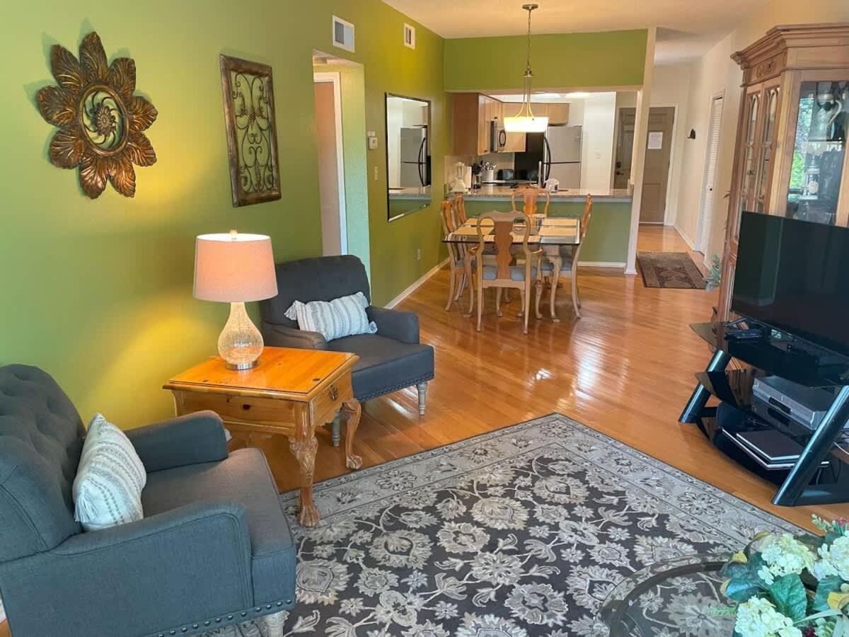 IC 216 Inverness Condos Comal River - Ferienwohnung New Braunfels