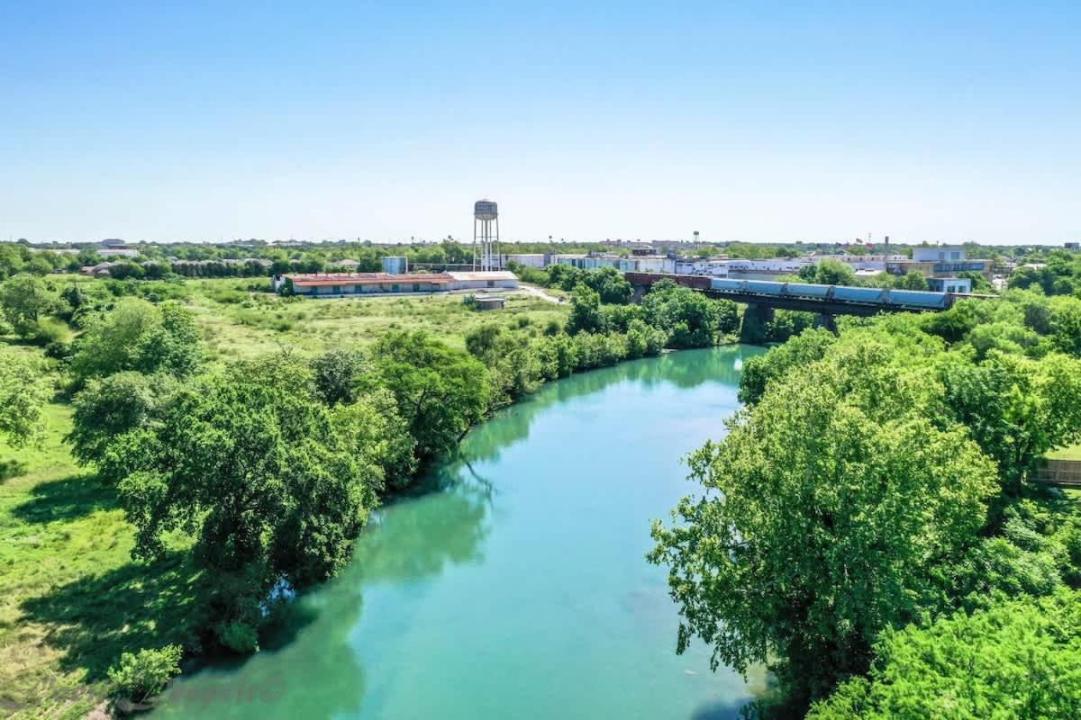 SS B11 Seele Street River Retreat - Ferienwohnung New Braunfels