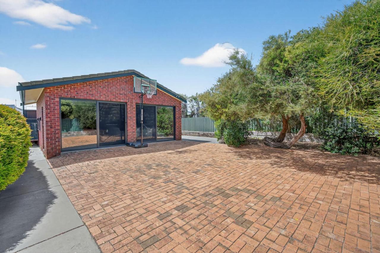 The Sandy Putter - Bristow smith Avenue - B&B Goolwa South
